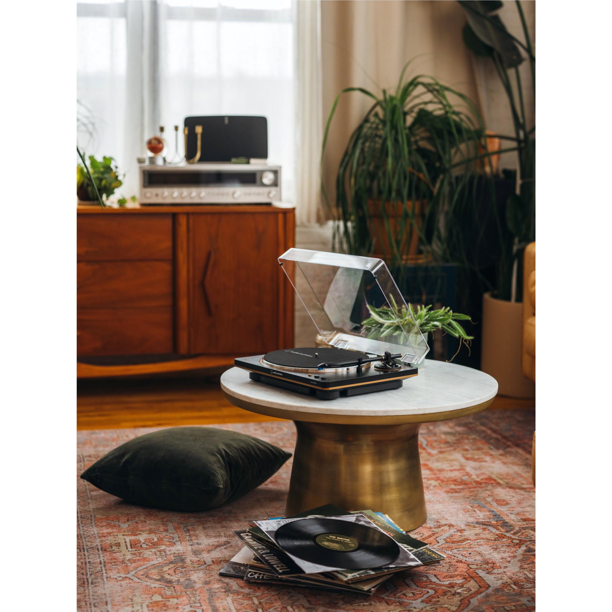 AT-LP70XBT - Audio-Technica Fully Automatic Wireless Belt-Drive Turntable (Black/Bronze)