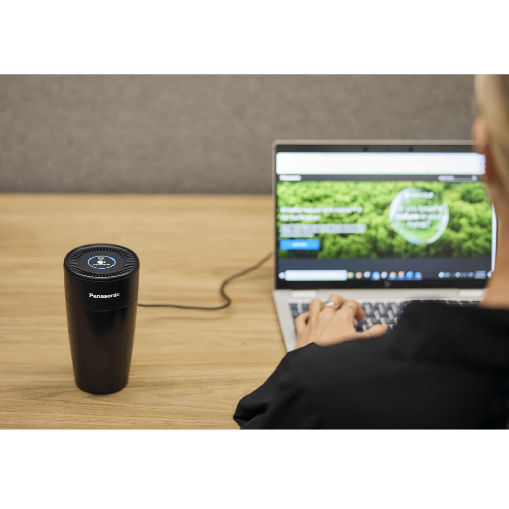 Panasonic F-GPT01M Portable Air Purifier nanoeX technology, USB powered, Compact Size